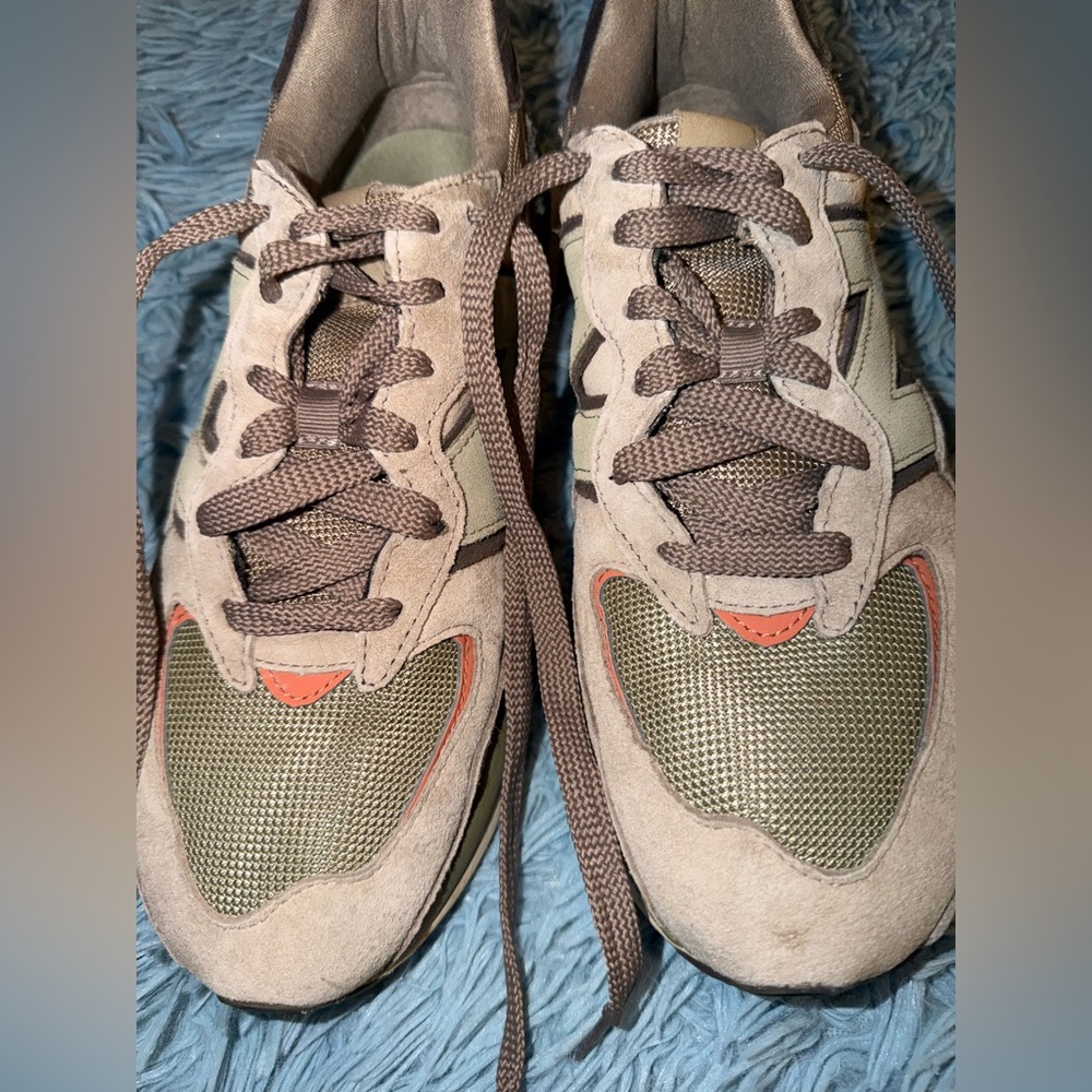 New Balance 57/40 Sneakers